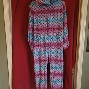 Cat & Jack Kids Mermaid Scale Pajama Set - Pink and Blue ***5/30***